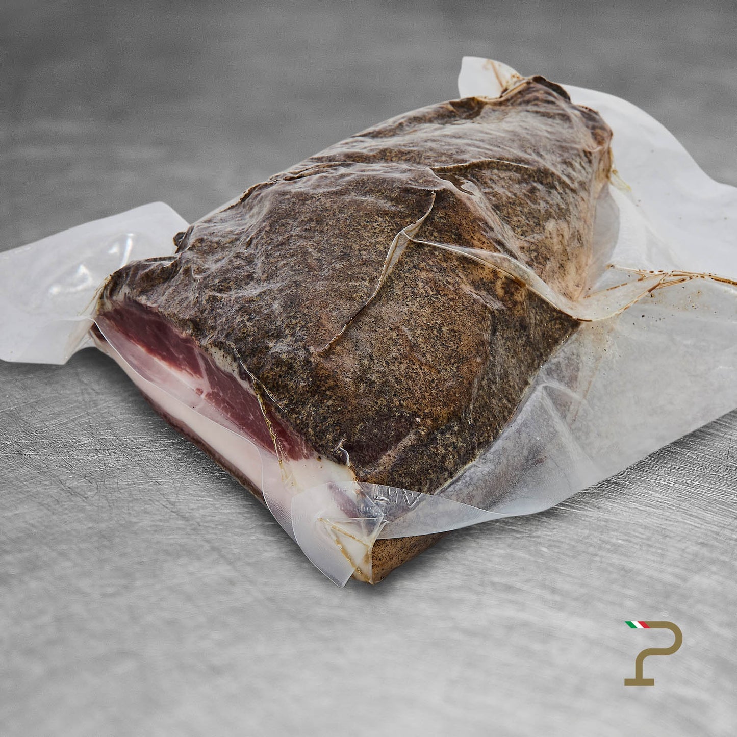 "Il Poggetto" Cured Deboned Italian Shoulder Vacuum-packed slice - approx. 1,8 kg